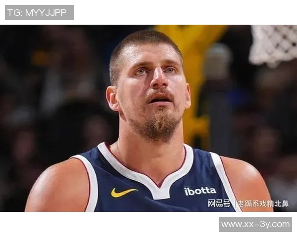 迈克布朗称赞约基奇为历史最佳传球手之一的精彩表现